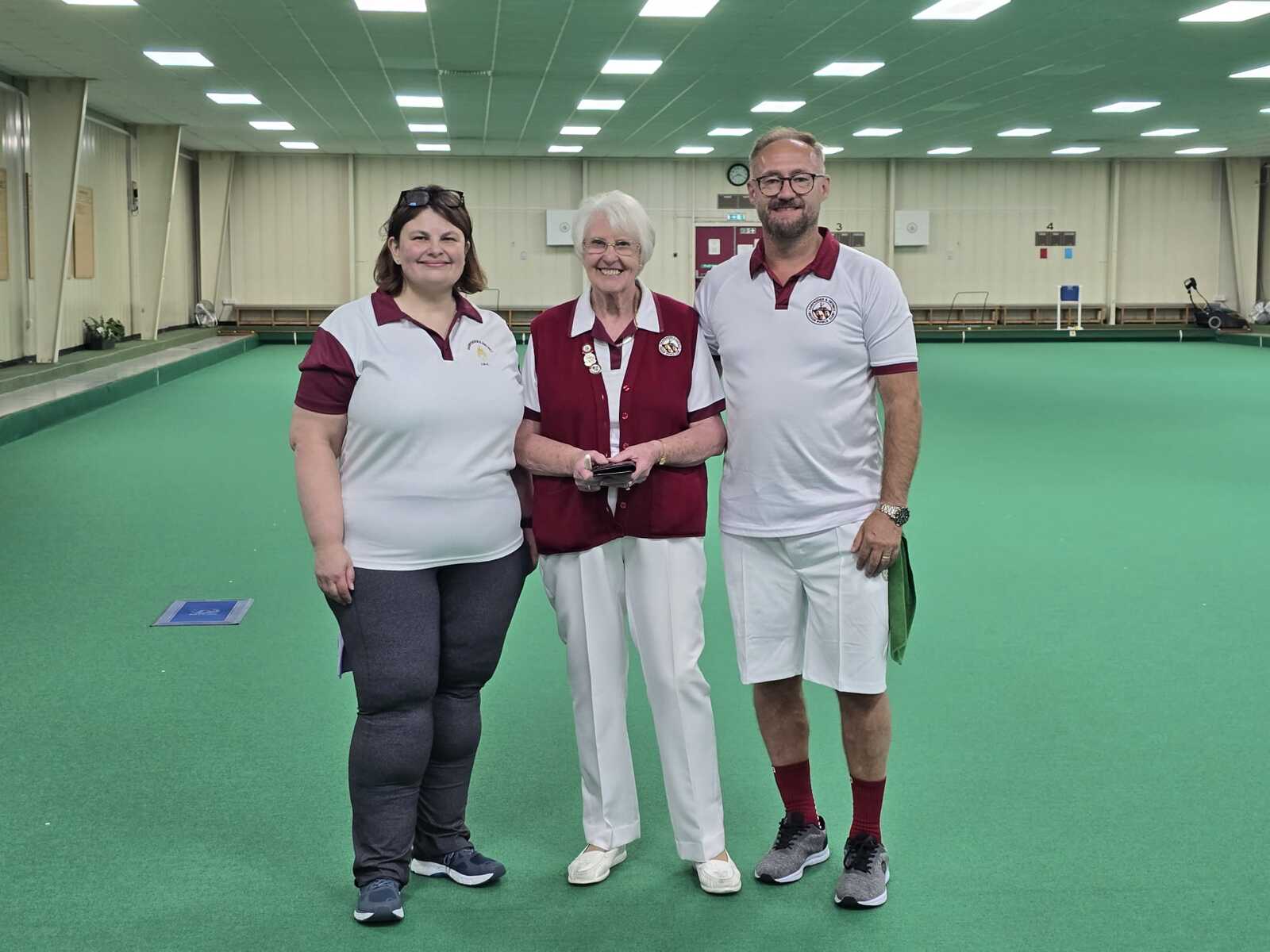 Novice 4 Wood Singles